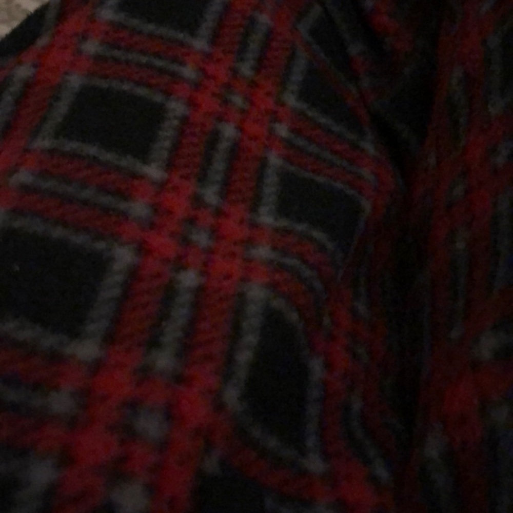 Meet your Posher, Elias